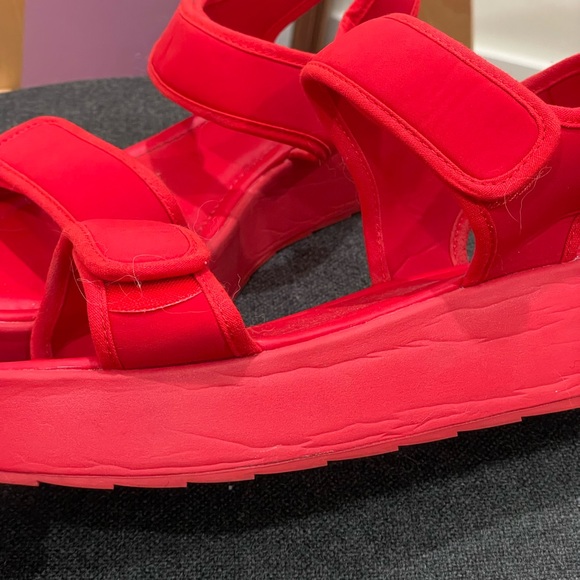 twoobs platform sandals - red - W11 - Picture 2 of 2